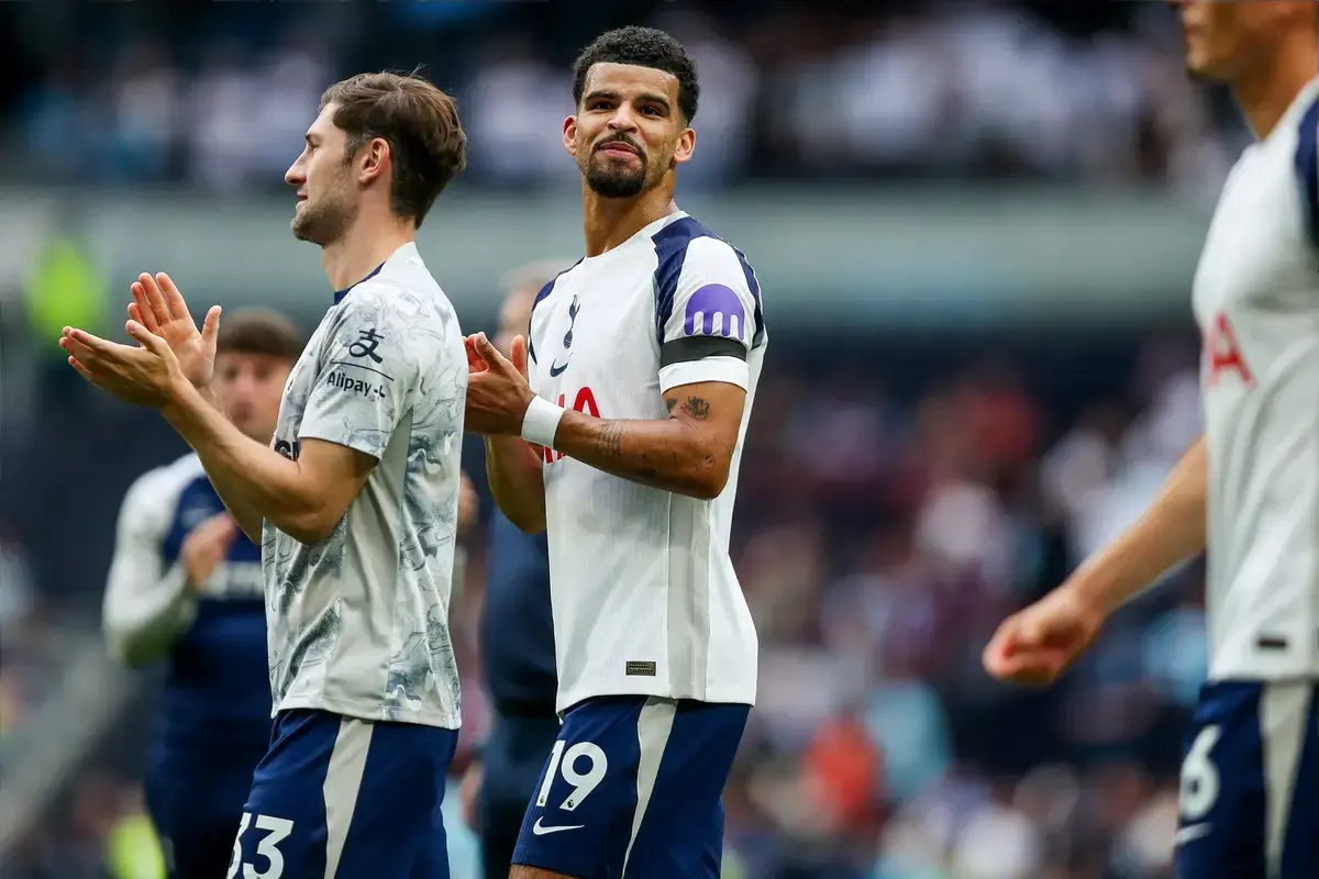 Journo says 29-year-old forward was limping after Tottenham’s loss to Aston Villa