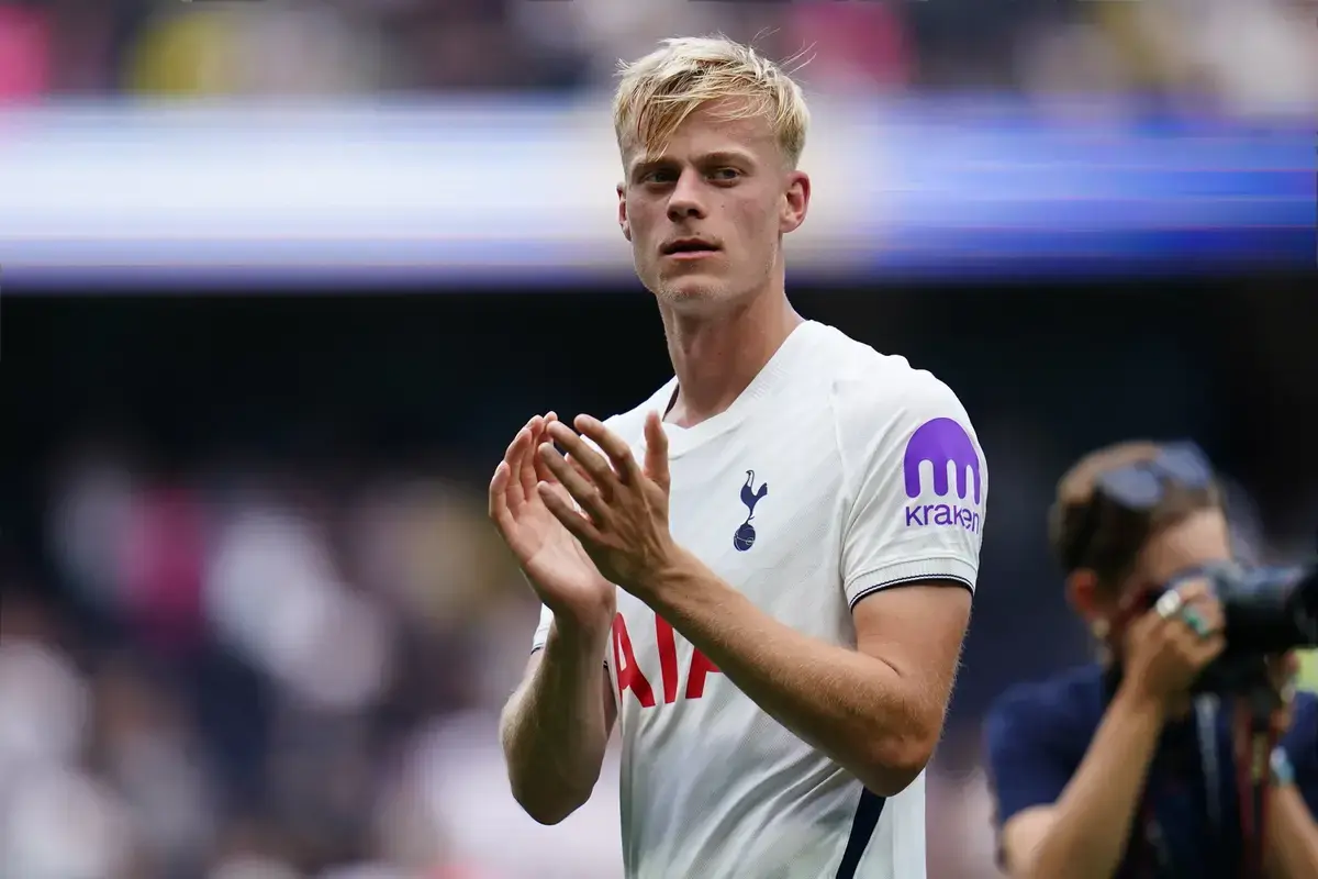 Joe Cole rips apart 5/10 Tottenham star who scored a goal after Aston Villa defeat