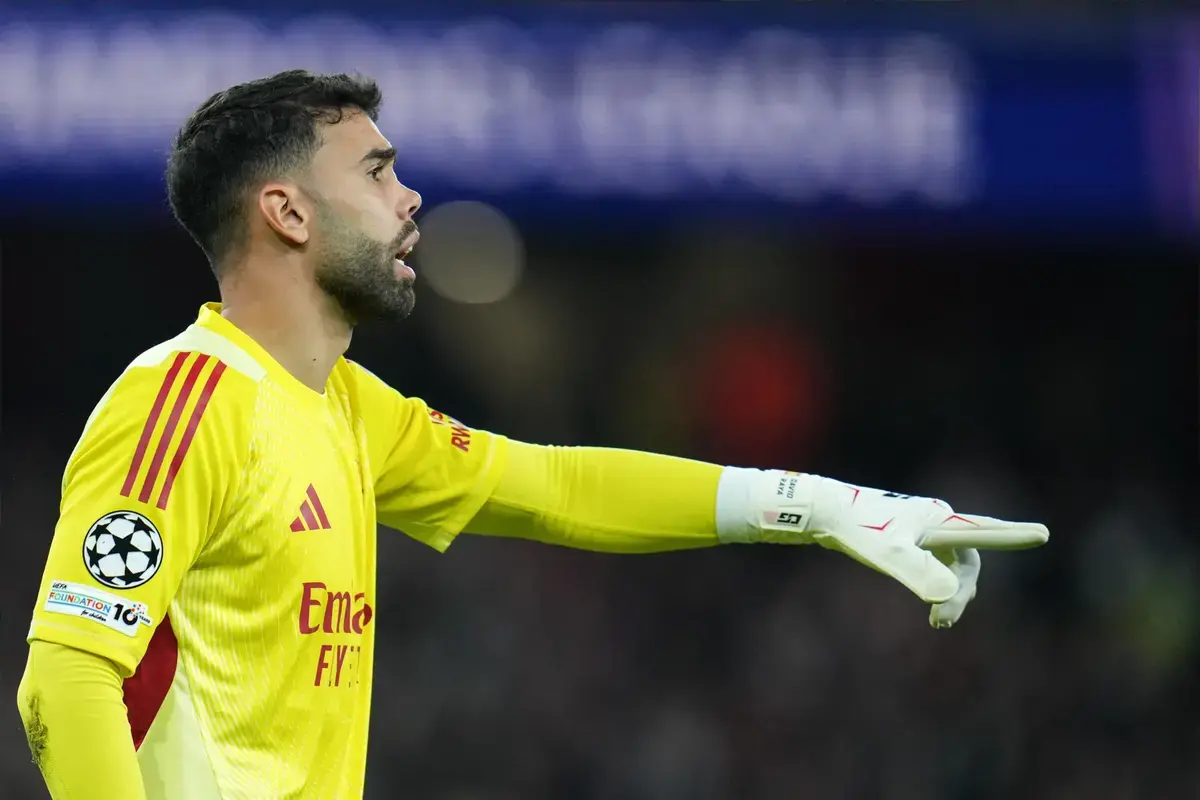 “I’ll be...” - David Raya provides injury update after Arsenal scare ...