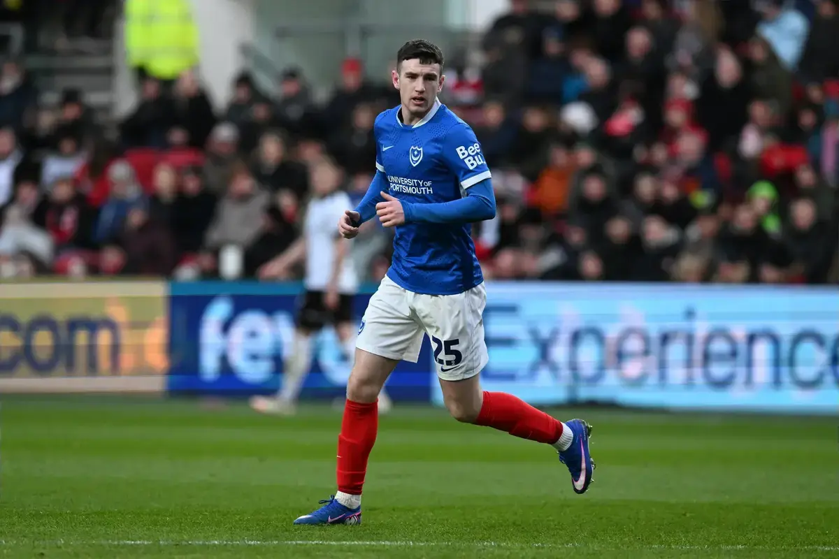 Portsmouth striker Makenzie Kirk set to complete Barnsley loan