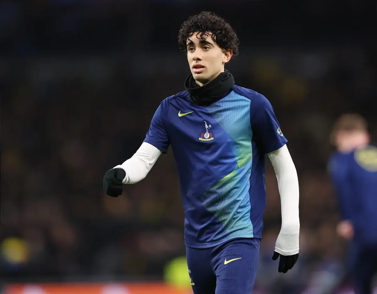 Roberto De Zerbi outlines careful plan for Tottenham prodigy Luca Williams-Barnett: ‘Find the Right Moment’