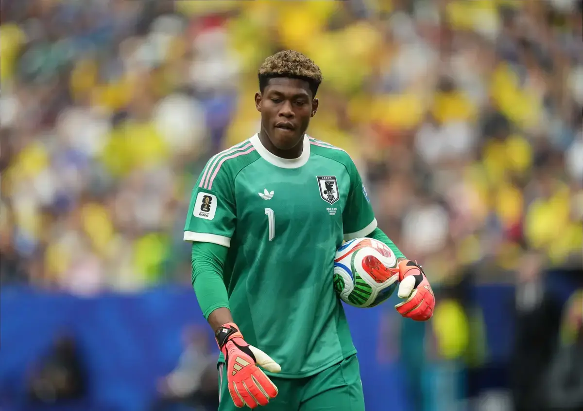 Obvious issues behind Leeds United, Zion Suzuki transfer reports